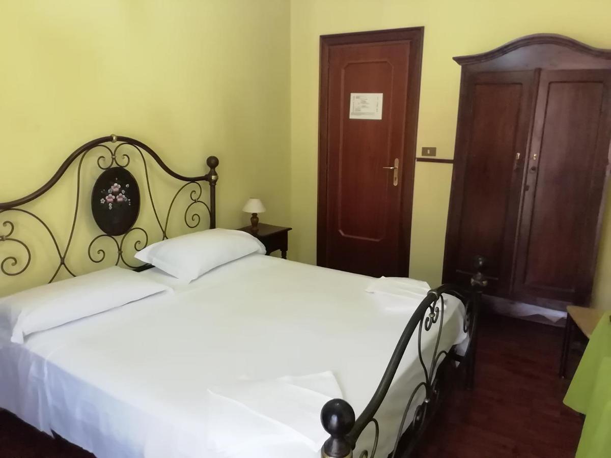 Hotel La Carina Гроттаминарда Экстерьер фото